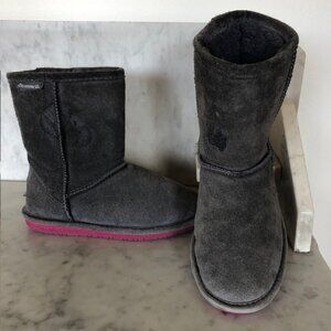 BEARPAW Emma Suede Gray Boots Unisex Youth 2